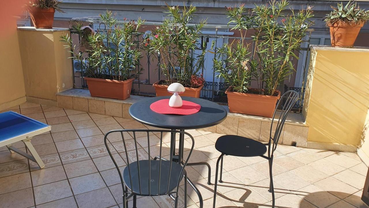 Gli Appartamenti Del Duca Di Miroballo Neapol Exteriér fotografie